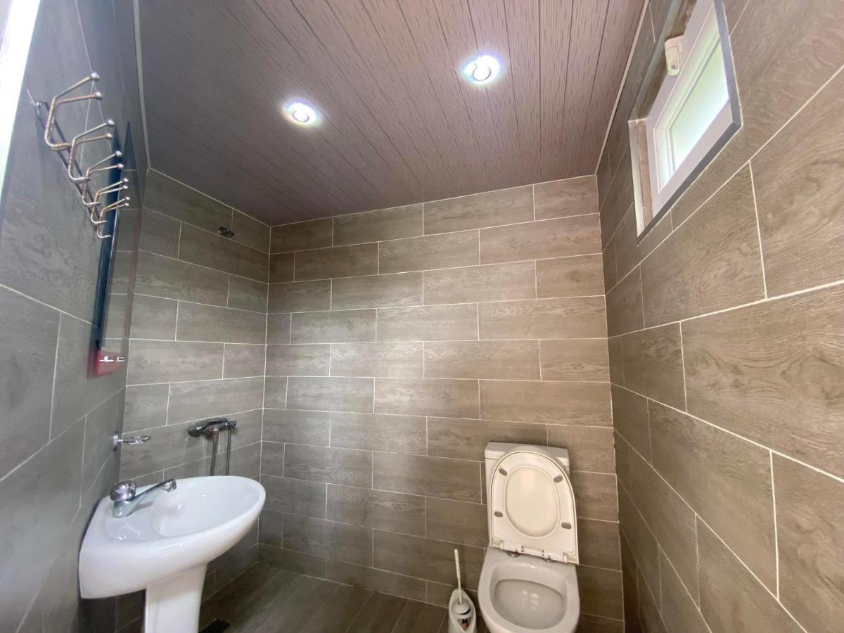 Natia Guest House Kobuleti ภายนอก รูปภาพ